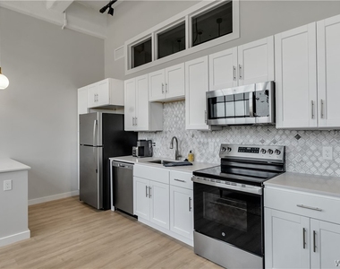 628 Ellicott Street - Photo Thumbnail 21