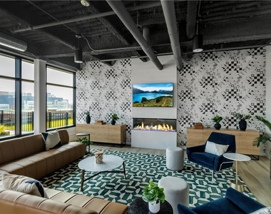 628 Ellicott Street - Photo Thumbnail 29
