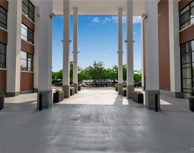 628 Ellicott Street - Photo Thumbnail 1