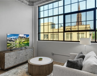 628 Ellicott Street - Photo Thumbnail 20
