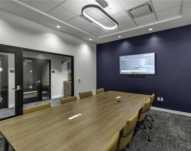 628 Ellicott Street - Photo Thumbnail 13