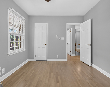 4854 Springfield Drive - Photo Thumbnail 32