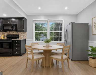 4854 Springfield Drive - Photo Thumbnail 12