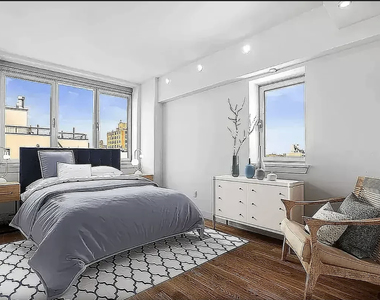 222 East 111th Street - Photo Thumbnail 3