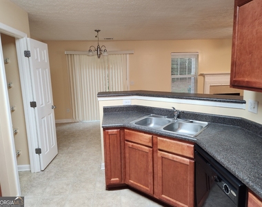 2135 Pine View Trail - Photo Thumbnail 2