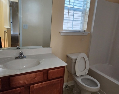 2135 Pine View Trail - Photo Thumbnail 3