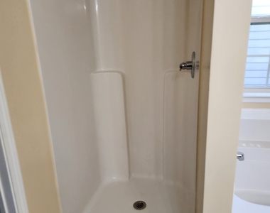 2135 Pine View Trail - Photo Thumbnail 7