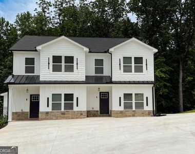 232 Brad Street - Photo Thumbnail 22