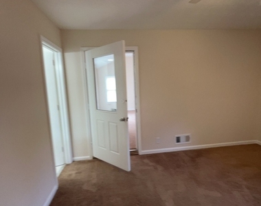 1430 High Meadow Drive - Photo Thumbnail 13