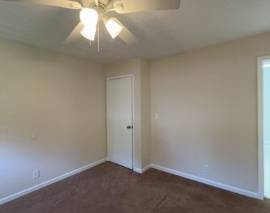1430 High Meadow Drive - Photo Thumbnail 8