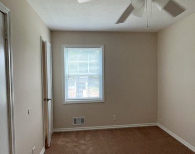 1430 High Meadow Drive - Photo Thumbnail 15