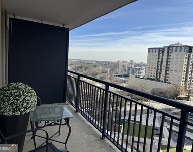 620 Peachtree Street Ne - Photo Thumbnail 13