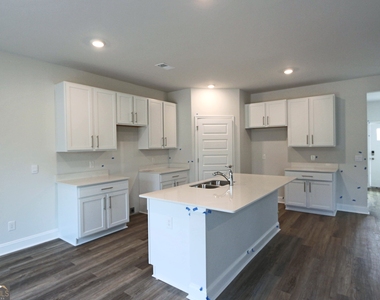 121 Buckeye Road - Photo Thumbnail 6