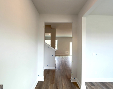 121 Buckeye Road - Photo Thumbnail 1