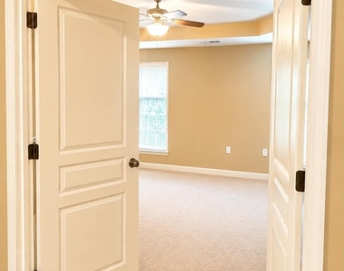 3605 Silver Brooke Lane Nw - Photo Thumbnail 13