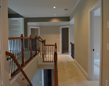 1450 Ashbury Park Drive - Photo Thumbnail 17