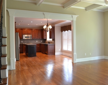 1450 Ashbury Park Drive - Photo Thumbnail 4