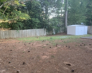 6182 Saint Charles Court - Photo Thumbnail 10