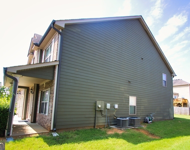 793 Kaitlyn Drive - Photo Thumbnail 1