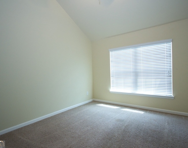 793 Kaitlyn Drive - Photo Thumbnail 37
