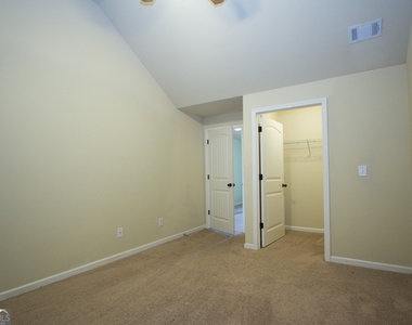 793 Kaitlyn Drive - Photo Thumbnail 32