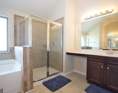 793 Kaitlyn Drive - Photo Thumbnail 26