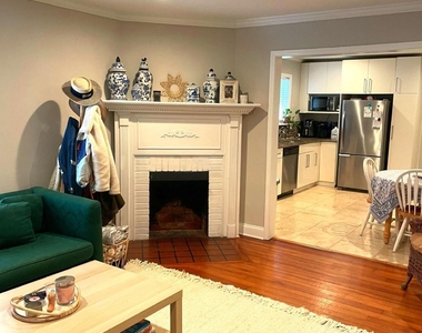 1380 Monroe Drive Ne - Photo Thumbnail 1