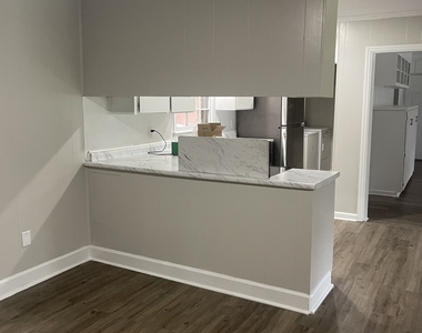 514 Pitt Moore Road - Photo Thumbnail 5