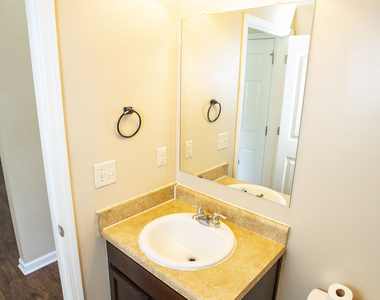 141 Westin Way - Photo Thumbnail 46