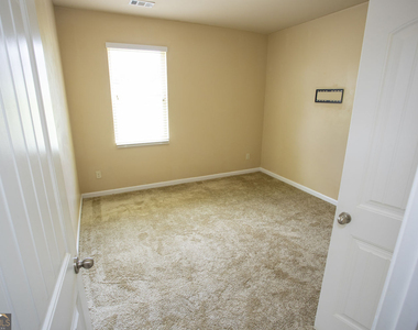141 Westin Way - Photo Thumbnail 48
