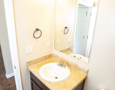 141 Westin Way - Photo Thumbnail 45