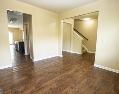 141 Westin Way - Photo Thumbnail 15