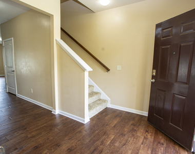 141 Westin Way - Photo Thumbnail 7