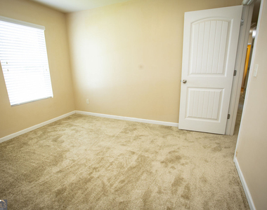 141 Westin Way - Photo Thumbnail 74