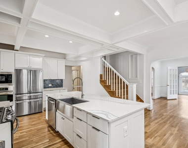 1189 Reeder Circle Ne - Photo Thumbnail 17