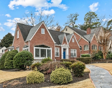 1189 Reeder Circle Ne - Photo Thumbnail 2