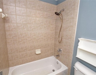 1360 Eastgate Court Se - Photo Thumbnail 29