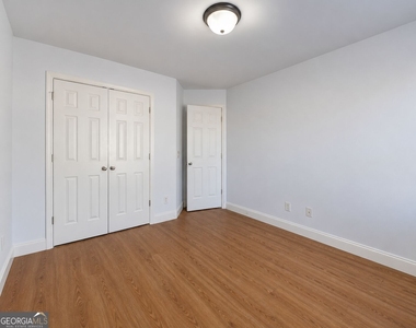 2104 Nelms Pointe Landing - Photo Thumbnail 24