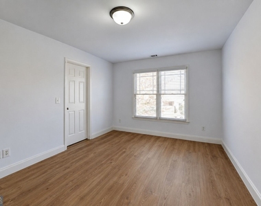 2104 Nelms Pointe Landing - Photo Thumbnail 22