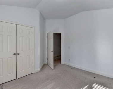 2104 Nelms Pointe Landing - Photo Thumbnail 21