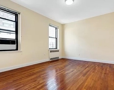East 78th Street - Photo Thumbnail 1