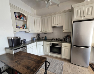 25-40 37th Street - Photo Thumbnail 5