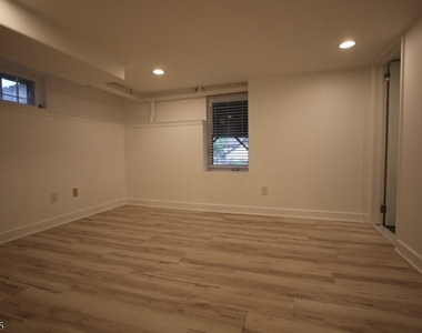 22 Sunset Dr - Photo Thumbnail 14