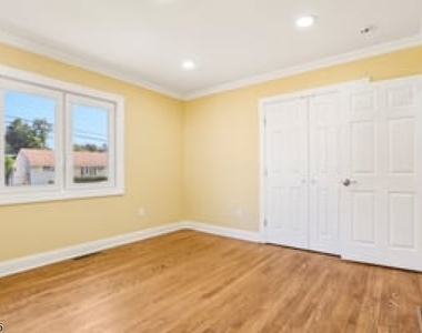 50 Lincoln Pl - Photo Thumbnail 20