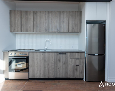 260 Knickerbocker Avenue - Photo Thumbnail 14