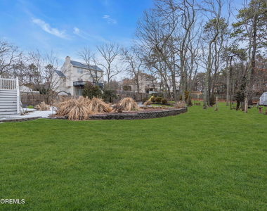 107 Shenandoah Boulevard - Photo Thumbnail 15