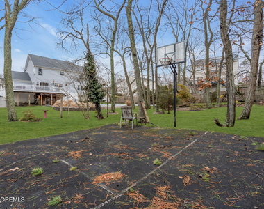 107 Shenandoah Boulevard - Photo Thumbnail 17