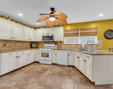 107 Shenandoah Boulevard - Photo Thumbnail 47
