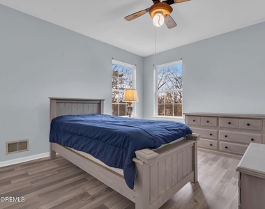107 Shenandoah Boulevard - Photo Thumbnail 35