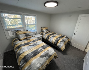 324 Fairfield Avenue - Photo Thumbnail 15